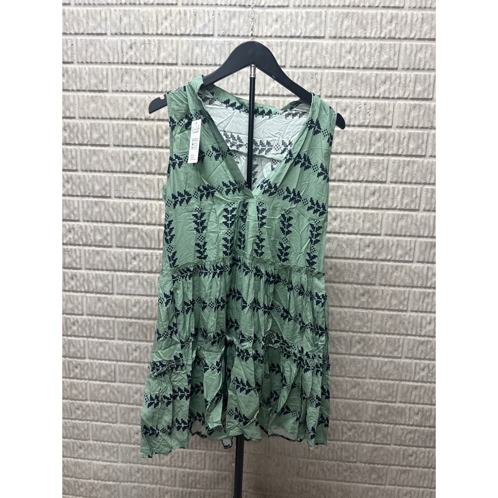 Cupshe Sage Green Geometric Tribal Print Tiered Sleeveless Mini Dress Small NEW